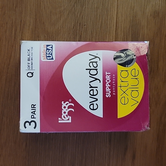 leggs Accessories Leggs Everyday Support Pantyhose 3 Pair Queen Off Black Reinforced Toe New